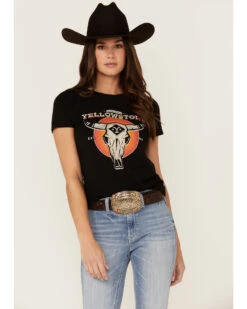 Paramount Network's Yellowstone Women's Steerhead Black Graphic Tee