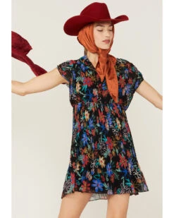 Molly Bracken Women's Floral Print Pleated Short Sleeve Dress -Western Cowboy Clothing Shop 2000368849 001 P4